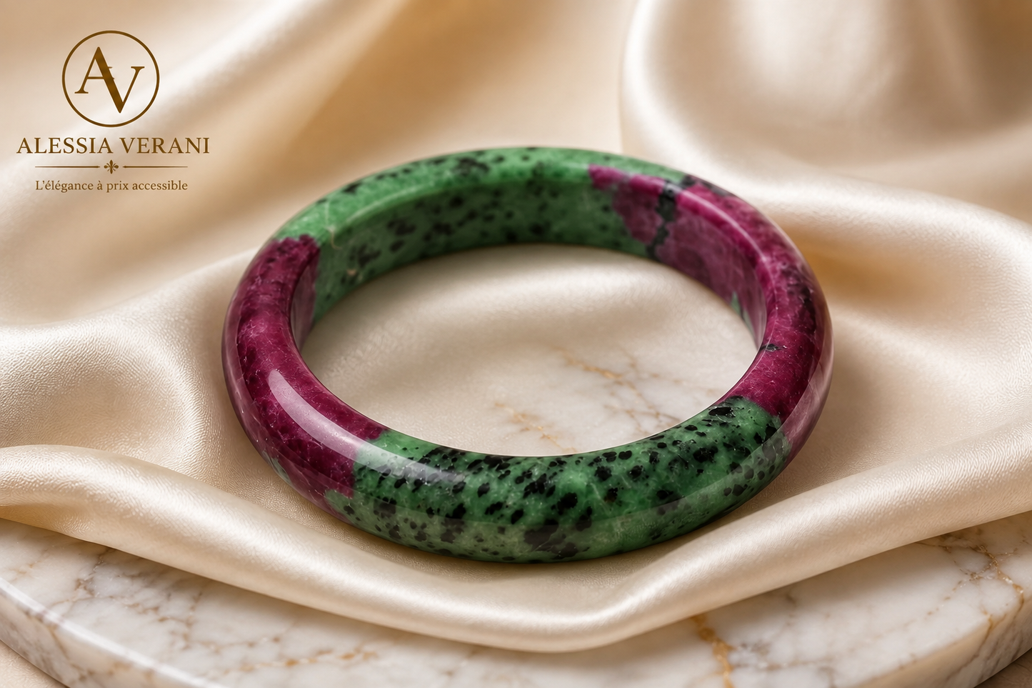 Bracelet manchette en rubis zoïsite naturelle